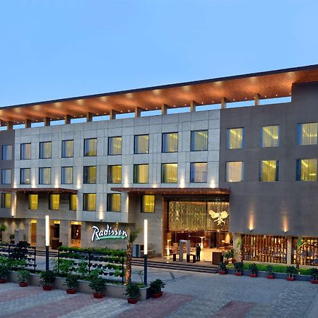 Hotel Radisson Gwalior Exterior foto